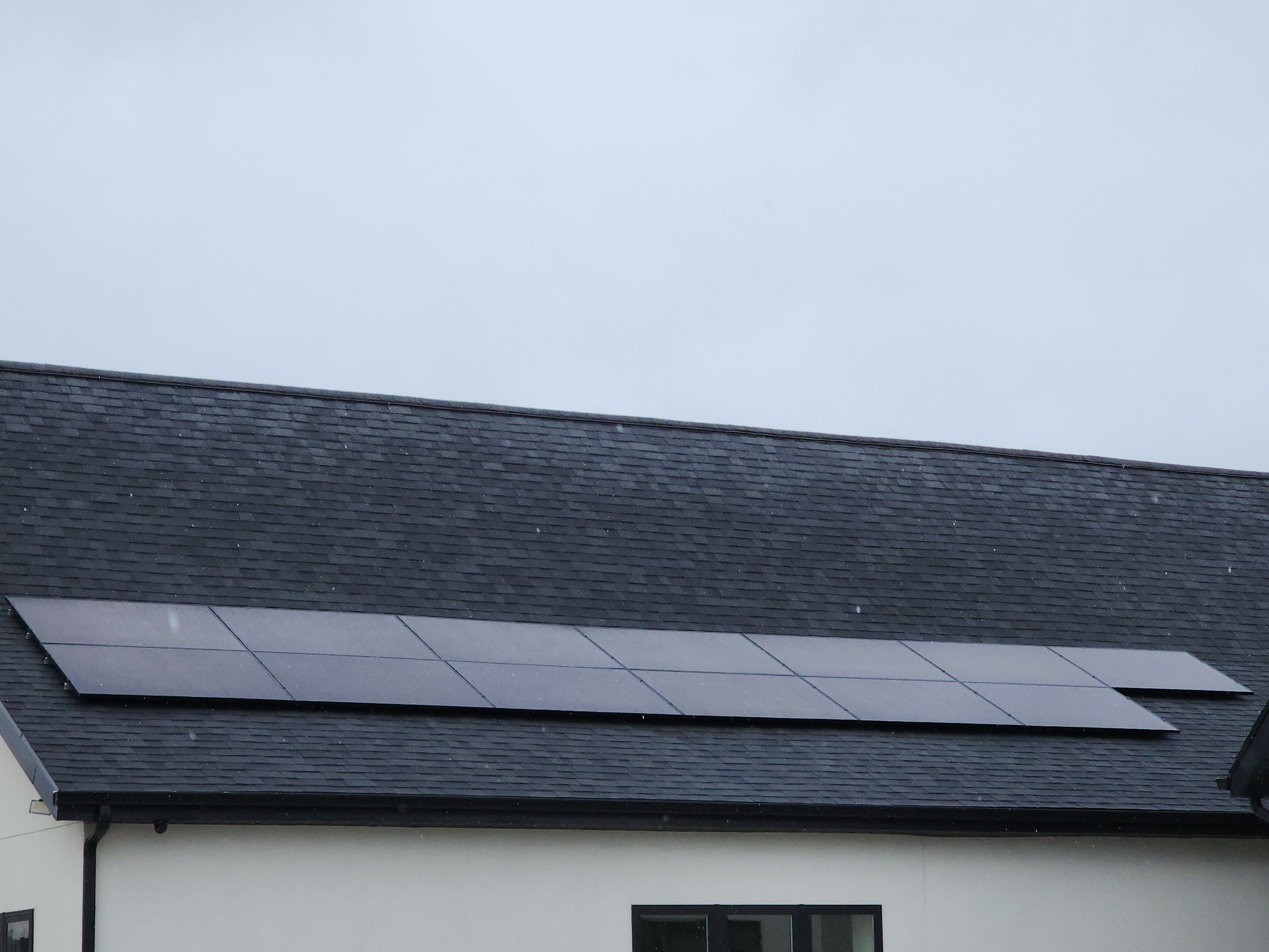 Project Full Solar and Battery System Install Done Right image