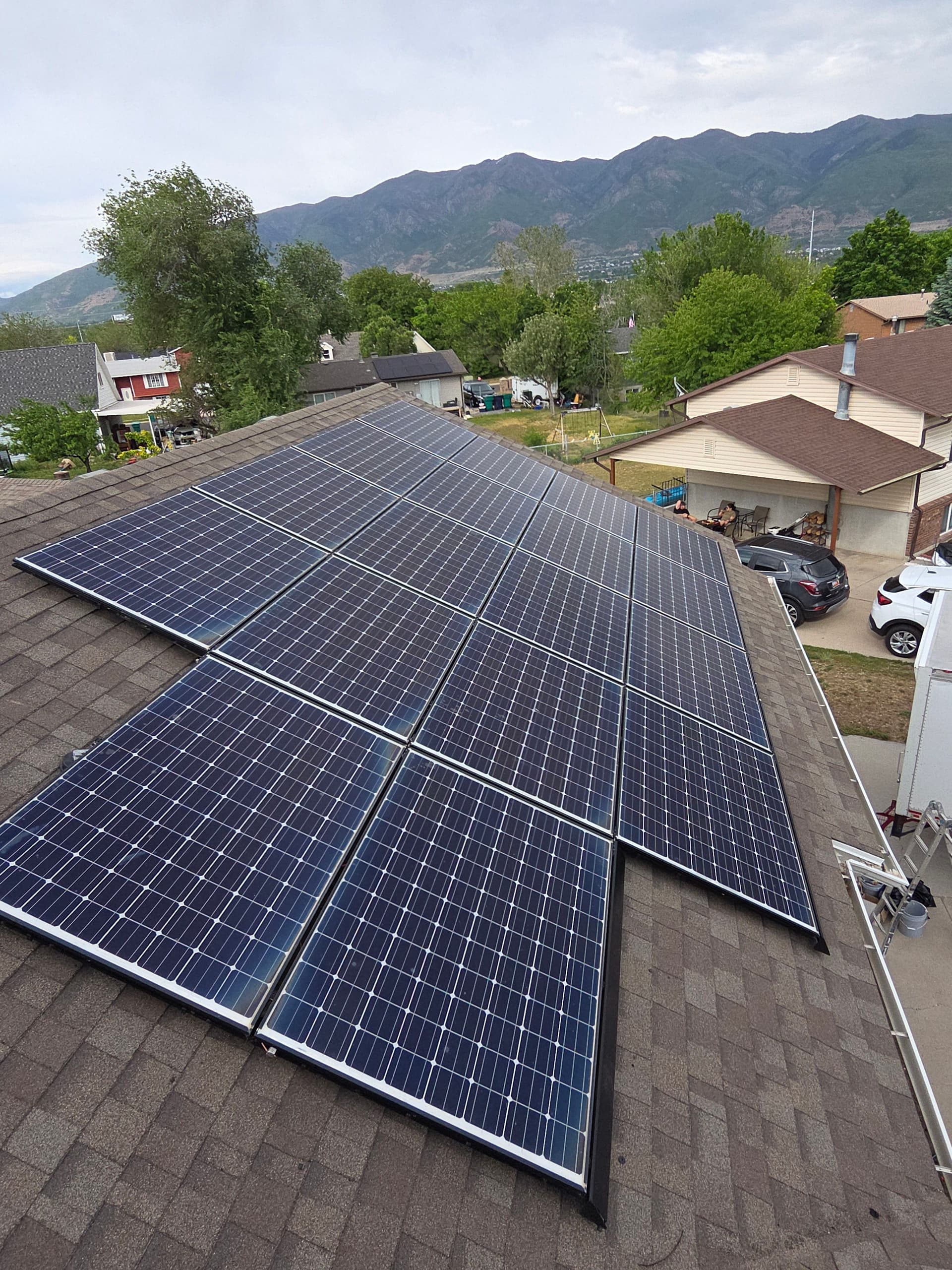 Gallery photos for Stop Sending Free Energy Back to the Grid: Image #1